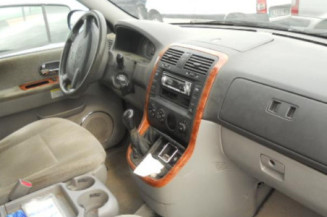 Pare choc avant KIA CARNIVAL 1
