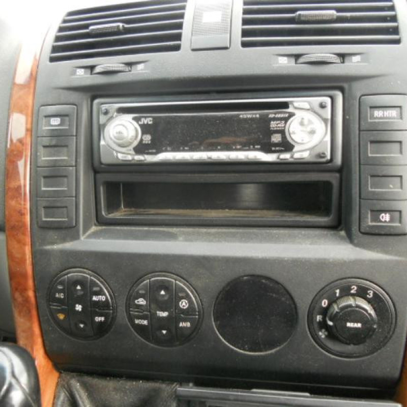 Pare choc avant KIA CARNIVAL 1 Photo n°12