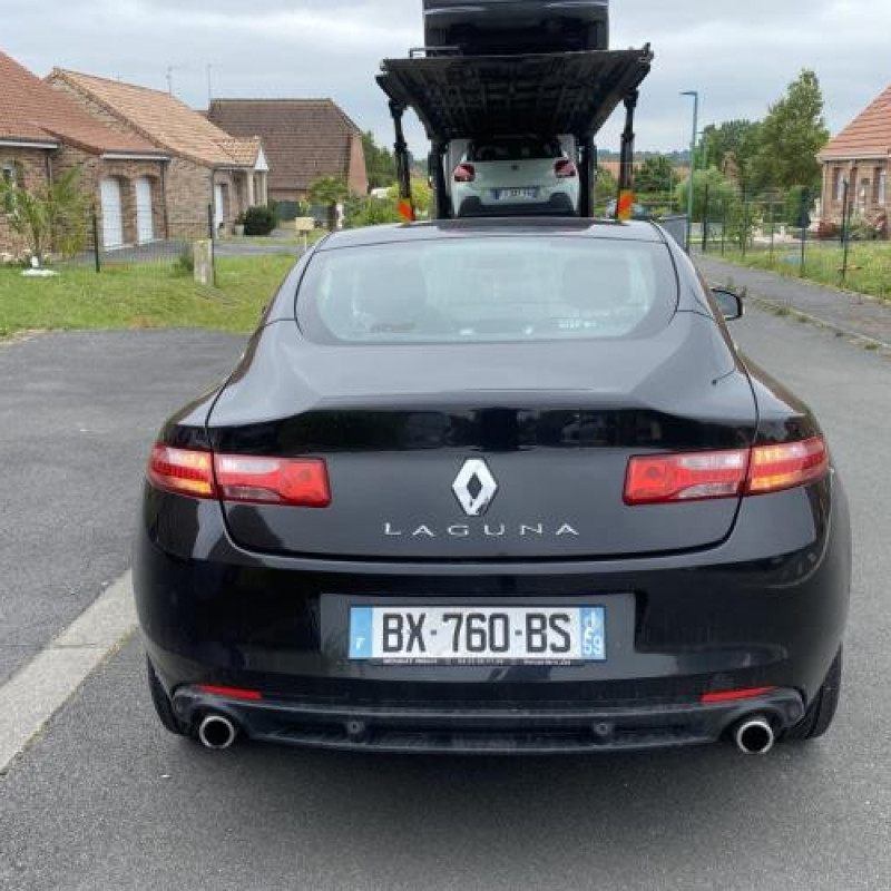 Pare choc arriere RENAULT LAGUNA 3 Photo n°11