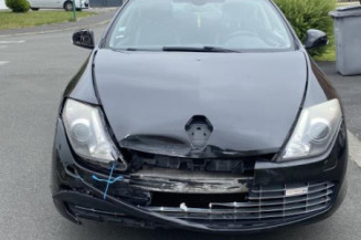 Pare choc arriere RENAULT LAGUNA 3