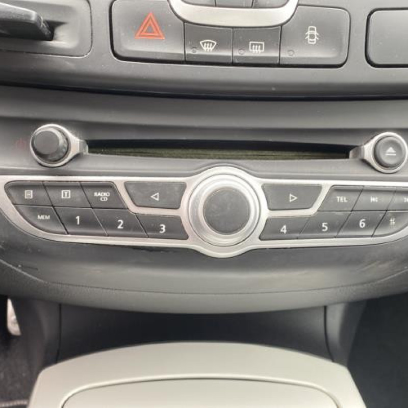 Pare choc arriere RENAULT LAGUNA 3 Photo n°14
