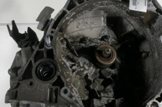 Boite de vitesses RENAULT CLIO 4 Photo n°1
