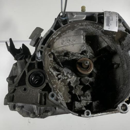 Boite de vitesses RENAULT CLIO 4 Photo n°1