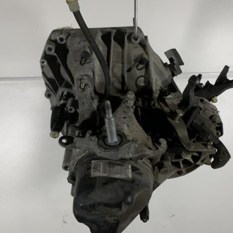 Boite de vitesses RENAULT CLIO 4 Photo n°3