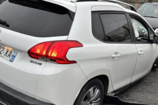 Pare choc arriere PEUGEOT 2008 1