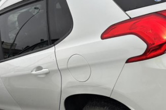 Pare choc arriere PEUGEOT 2008 1
