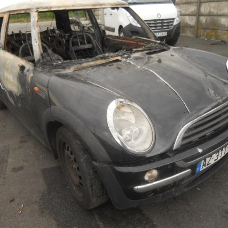 Pare choc arriere MINI MINI 1 R50/R53 Photo n°5