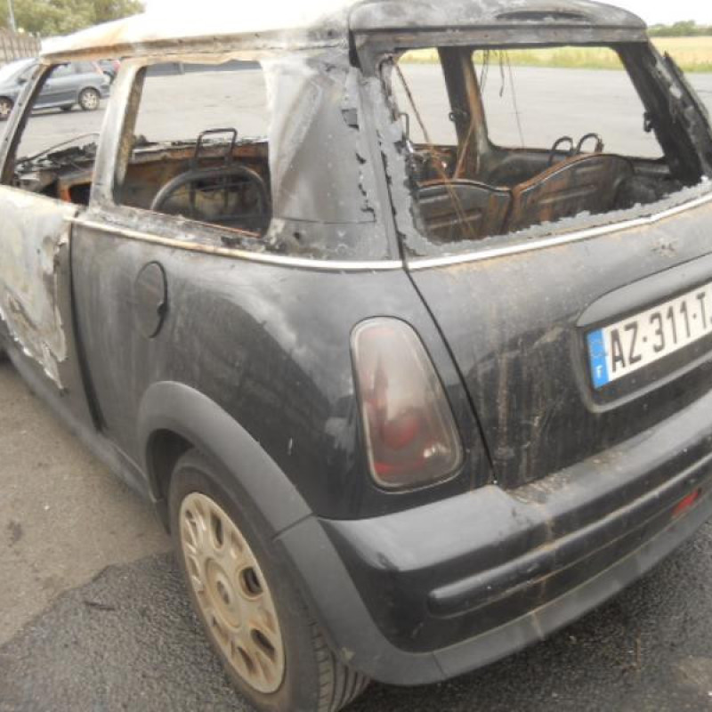 Pare choc arriere MINI MINI 1 R50/R53 Photo n°7