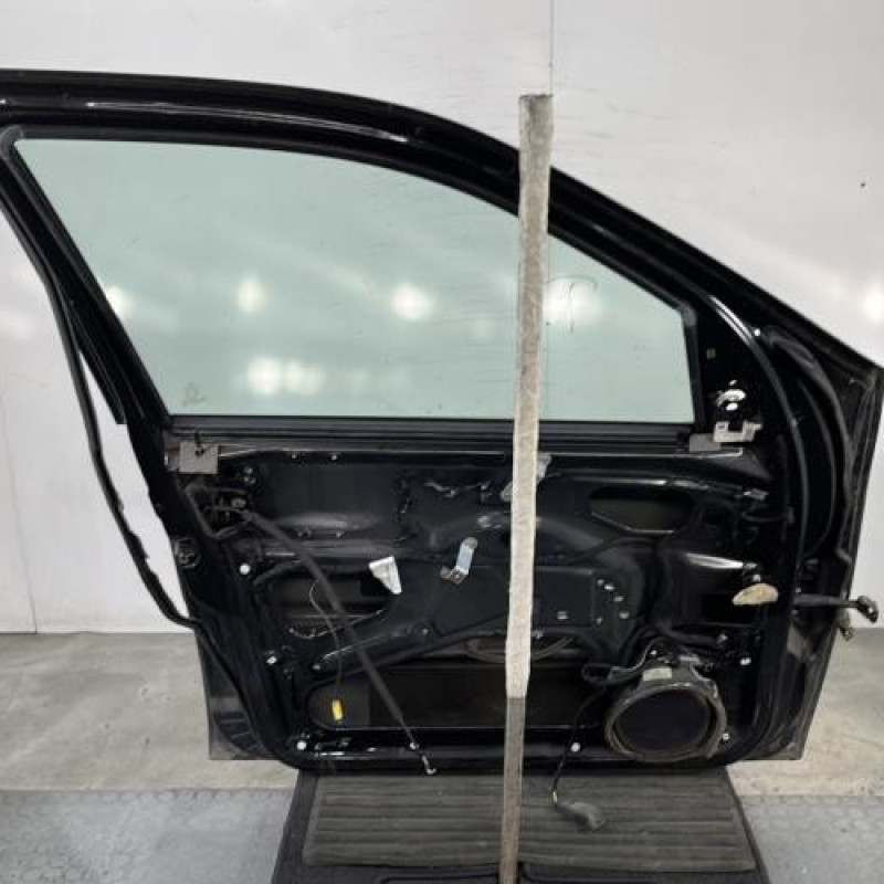 Porte avant gauche MERCEDES CLASSE M 163 Photo n°7