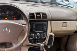 Porte avant gauche MERCEDES CLASSE M 163