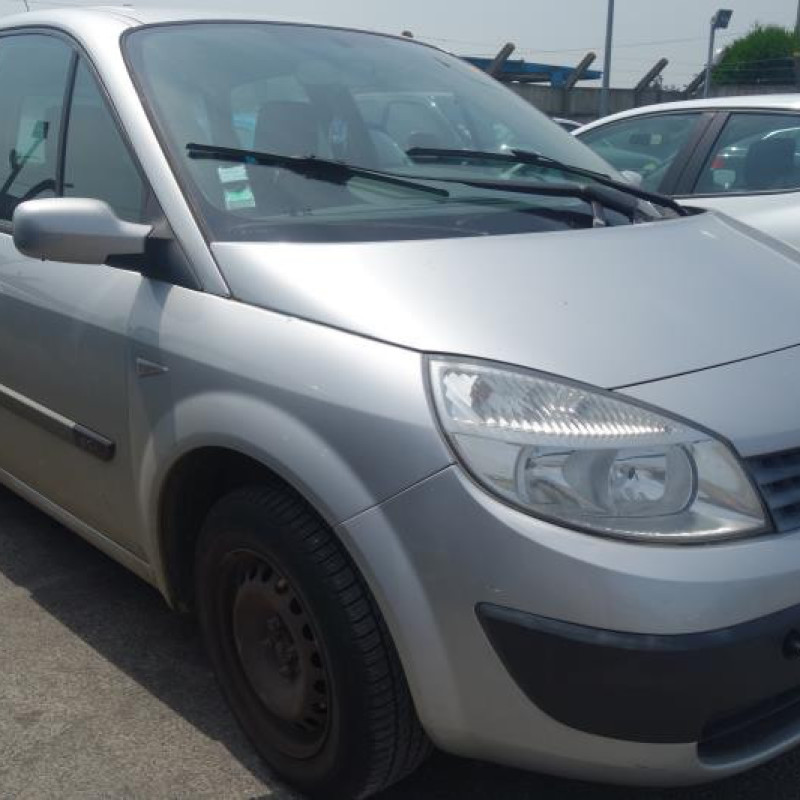Pare choc avant RENAULT SCENIC 2 Photo n°5