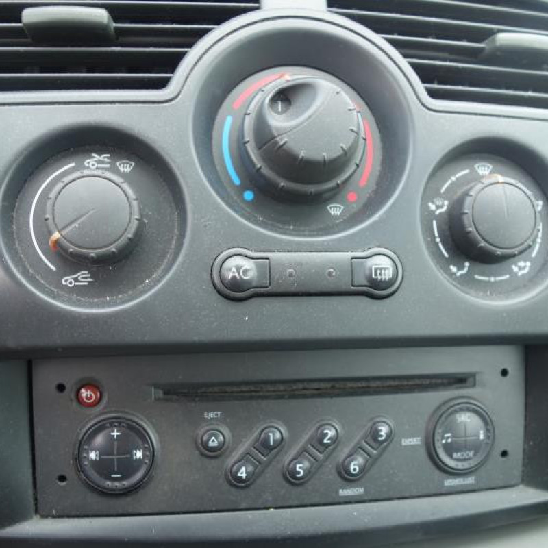 Pare choc avant RENAULT SCENIC 2 Photo n°9