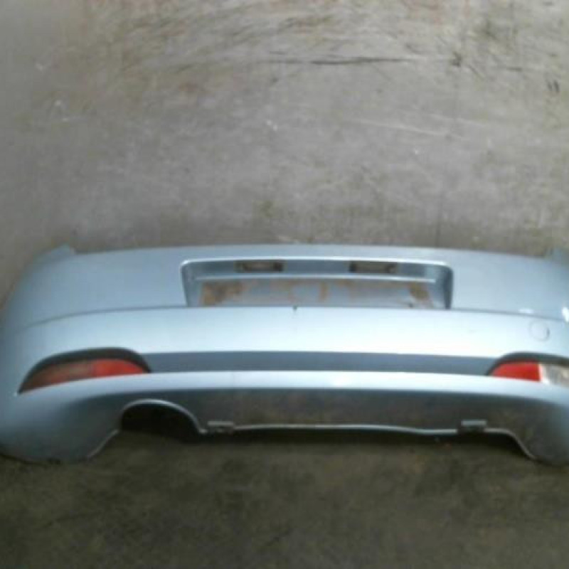 Pare choc arriere FIAT GRANDE PUNTO Photo n°2