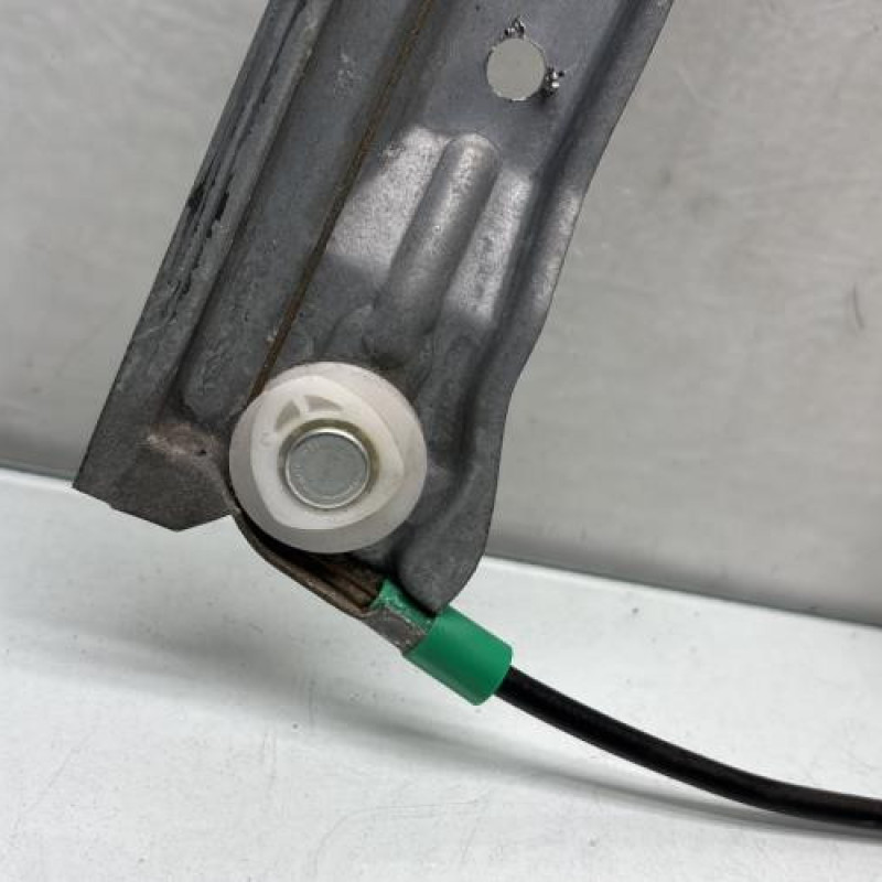 Leve vitre electrique arriere droit PEUGEOT 407 Photo n°3