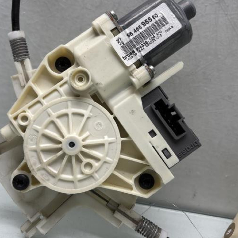 Leve vitre electrique arriere droit PEUGEOT 407 Photo n°6
