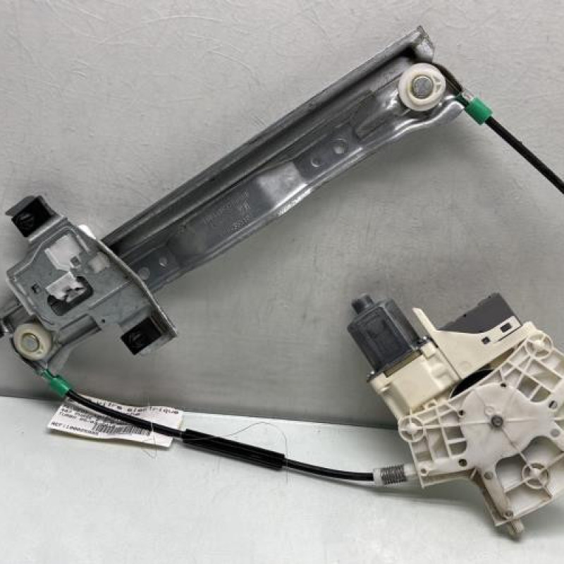 Leve vitre electrique arriere gauche PEUGEOT 407 Photo n°5