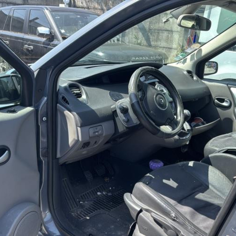 Traverse inferieure RENAULT GRAND SCENIC 2 Photo n°14