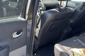 Traverse inferieure RENAULT GRAND SCENIC 2