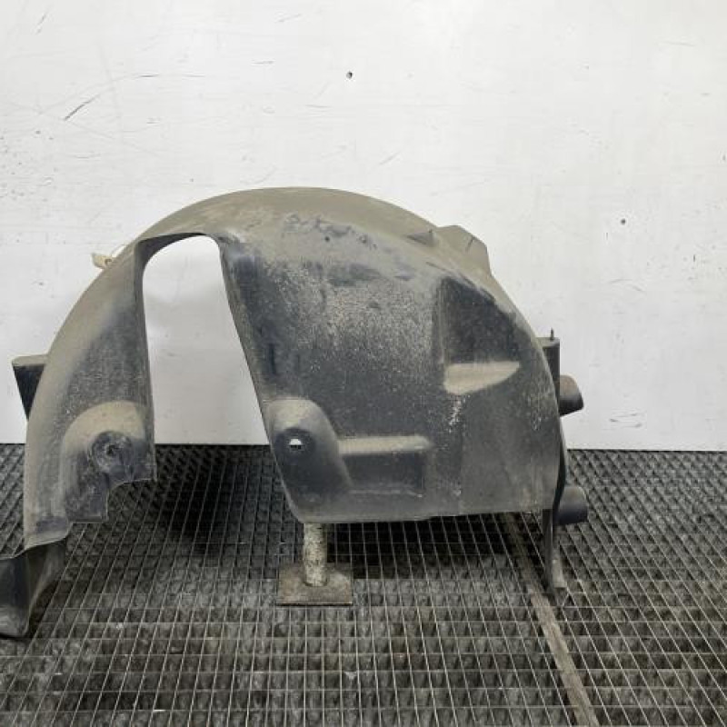 Pare boue arriere gauche RENAULT CLIO 4 Photo n°2