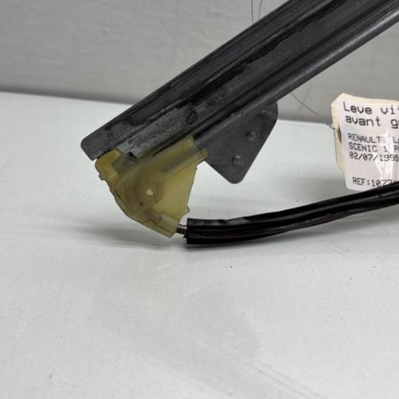 Leve vitre electrique avant gauche RENAULT SCENIC 1 Photo n°4