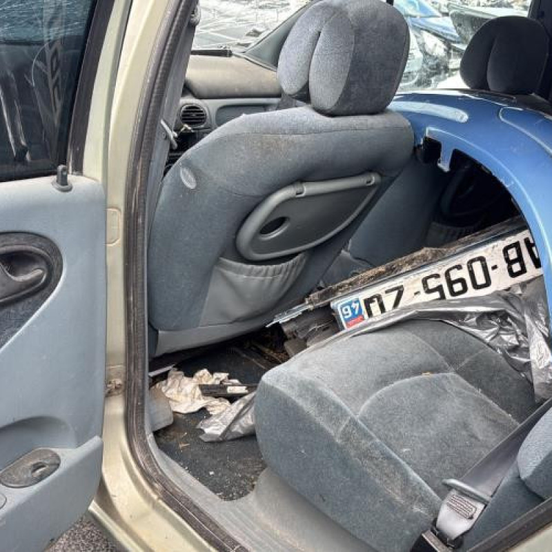 Leve vitre electrique avant gauche RENAULT SCENIC 1 Photo n°16