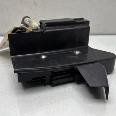 Serrure avant droit DACIA SANDERO 2
