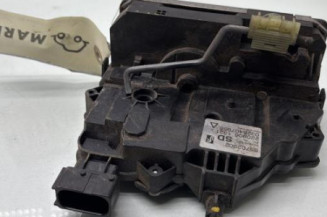 Serrure arriere droit OPEL CORSA D