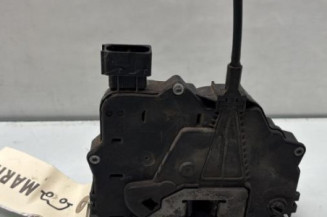 Serrure arriere droit OPEL CORSA D