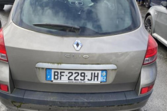 Pare choc arriere RENAULT CLIO 3