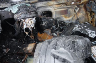 Pare choc arriere VOLKSWAGEN JETTA 3