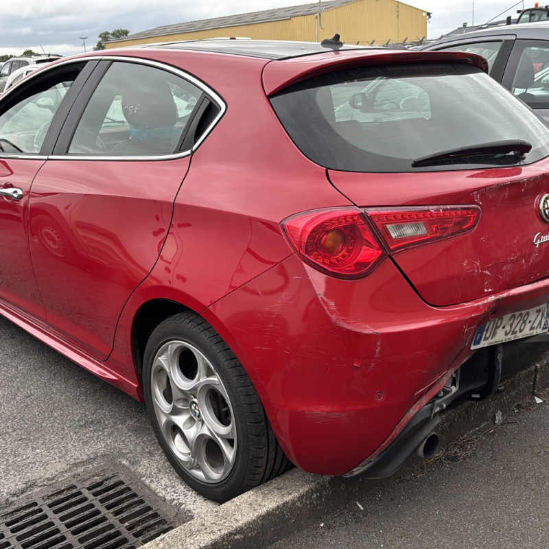ALFA ROMEO GIULIETTA 2 PHASE 2 1.4i - 16V TURBO Photo n°15