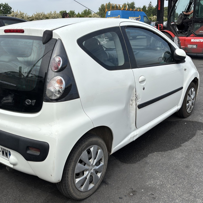 CITROEN C1 1 PHASE 1 1.4 HDI - 8V TURBO Photo n°3