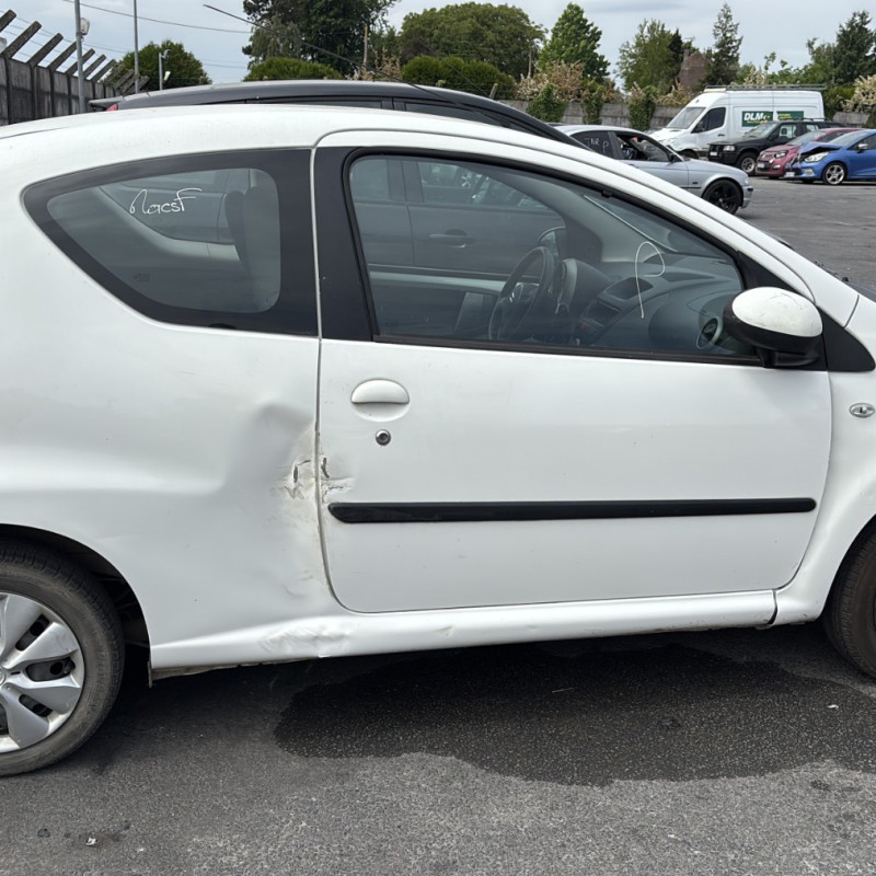 CITROEN C1 1 PHASE 1 1.4 HDI - 8V TURBO Photo n°7
