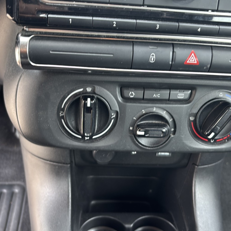 CITROEN C3 3 PHASE 1 1.6 BLUE HDI - 8V TURBO Photo n°10