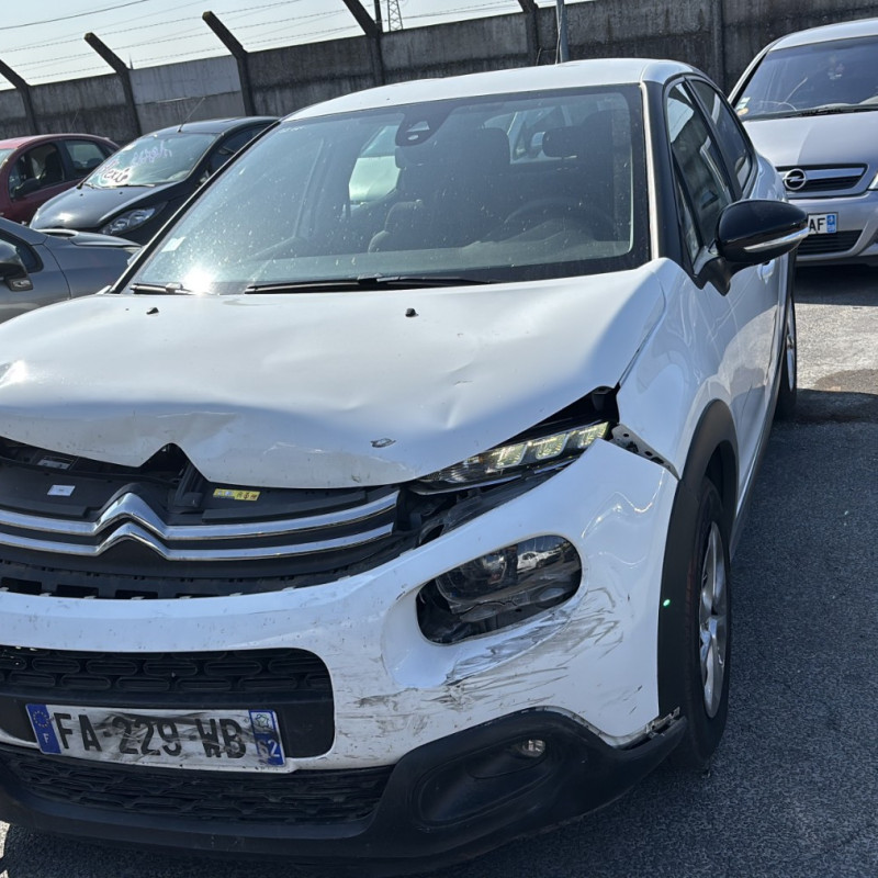 CITROEN C3 3 PHASE 1 1.6 BLUE HDI - 8V TURBO Photo n°19