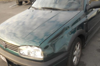 Pare choc arriere VOLKSWAGEN GOLF 3