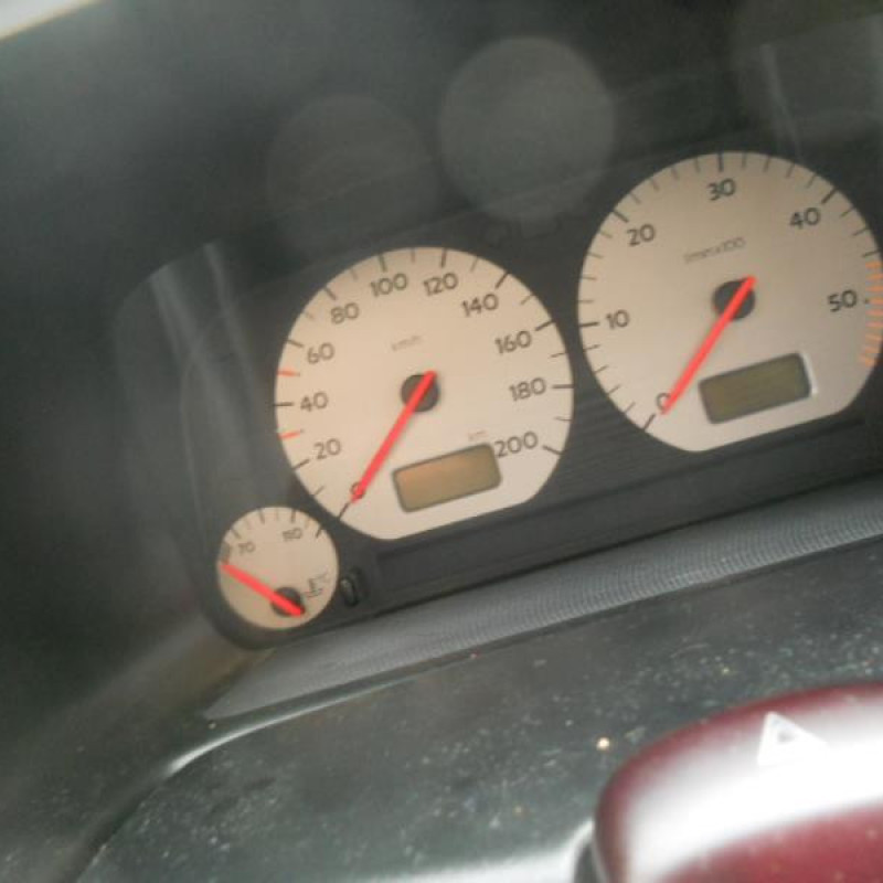 Pare choc arriere VOLKSWAGEN GOLF 3 Photo n°12