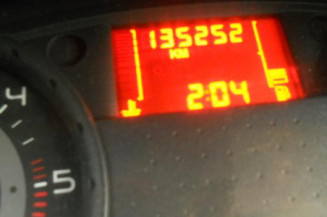 Pare choc arriere RENAULT CLIO 3
