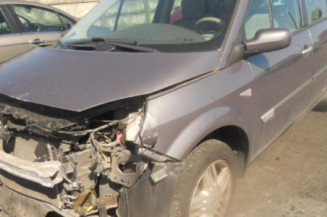 Vitre arriere gauche RENAULT SCENIC 2
