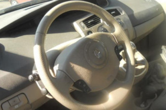 Vitre arriere gauche RENAULT SCENIC 2