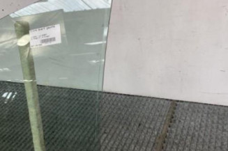 Vitre avant gauche CITROEN C3 2