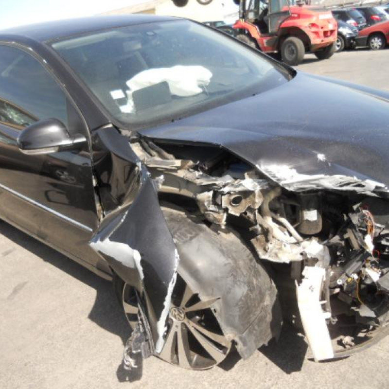 Vitre avant droit VOLKSWAGEN GOLF 5 Photo n°4