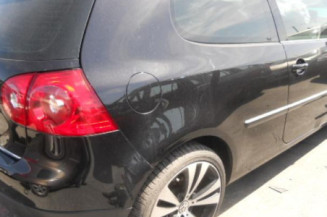 Vitre avant droit VOLKSWAGEN GOLF 5