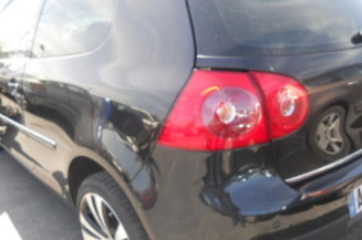Vitre avant droit VOLKSWAGEN GOLF 5