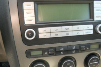 Vitre avant droit VOLKSWAGEN GOLF 5