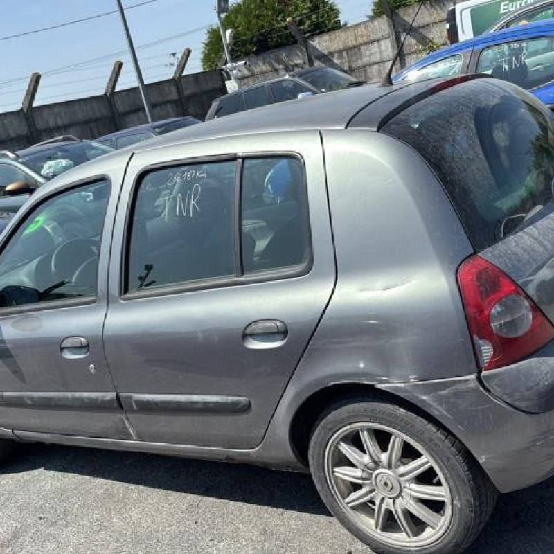 Moteur RENAULT CLIO 2 Photo n°10