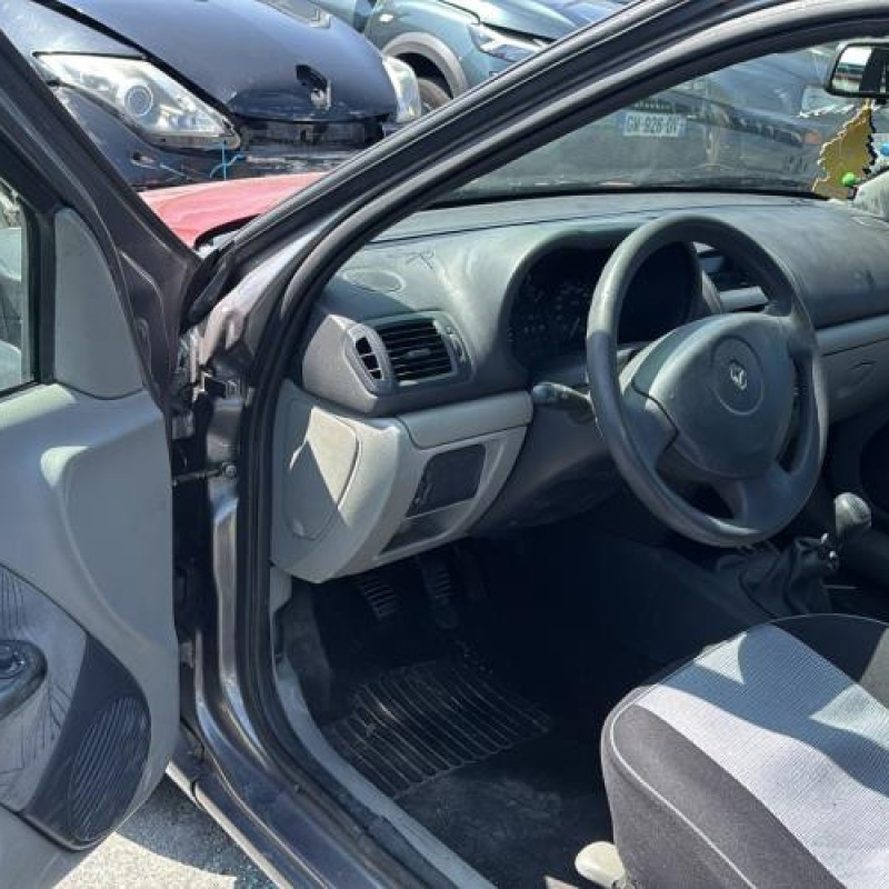 Moteur RENAULT CLIO 2 Photo n°13