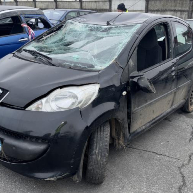 Vase de lave glace PEUGEOT 107 Photo n°5