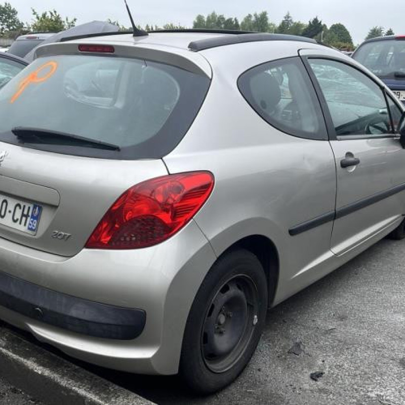 Pare choc arriere PEUGEOT 207 Photo n°10