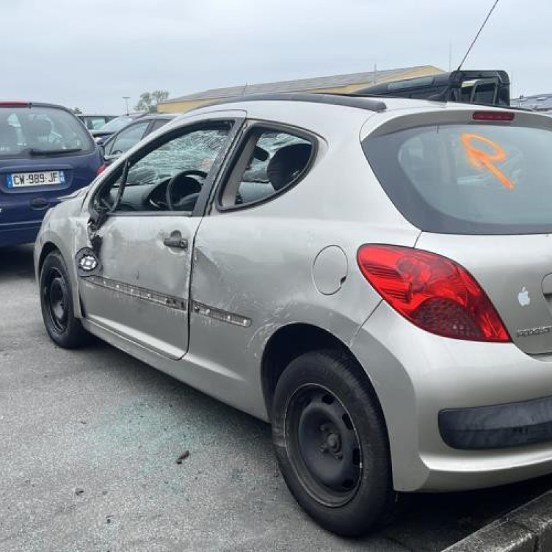 Pare choc arriere PEUGEOT 207 Photo n°11